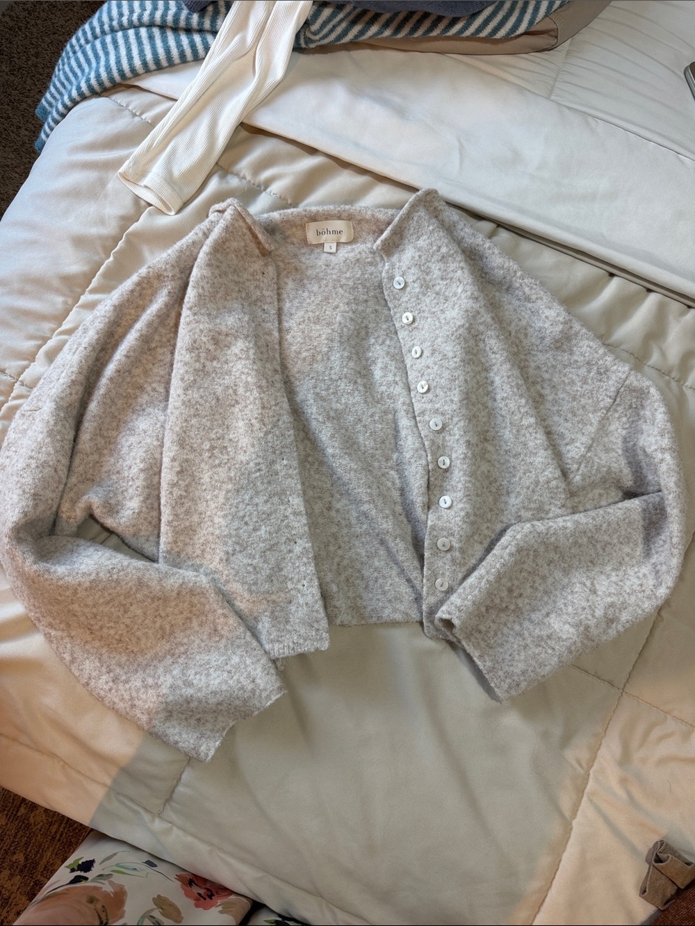 bohme Heather Gray Cropped Button-Front Cardigan